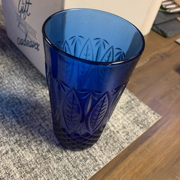 Avon Cobalt (Royal Blue Sapphire Collection) Blue Glass Tumbler Set - Picture 2 of 6